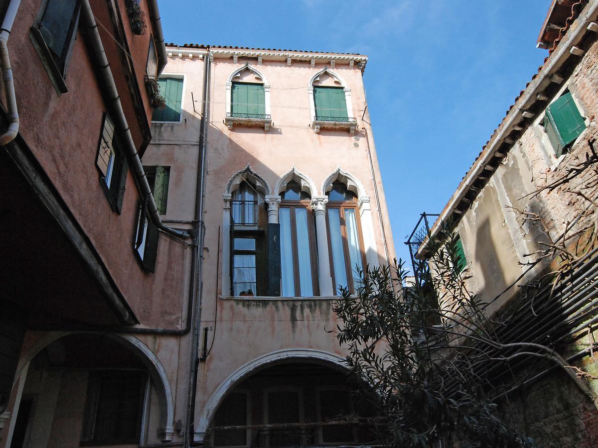 Apartmán Palazzo Pizzamano Benátky Exteriér fotografie